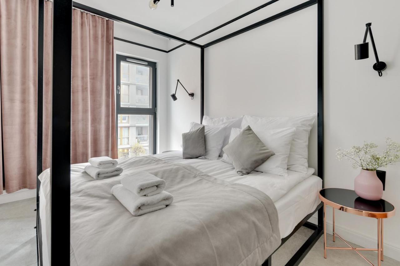 Aura III Apartments & Free Parking By Downtown Apartments Γκντανσκ Εξωτερικό φωτογραφία