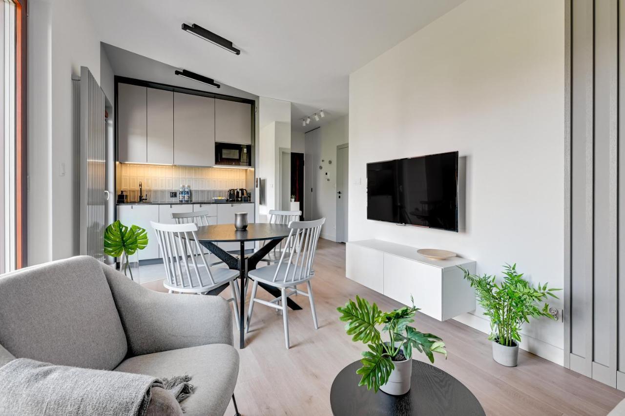 Aura III Apartments & Free Parking By Downtown Apartments Γκντανσκ Εξωτερικό φωτογραφία