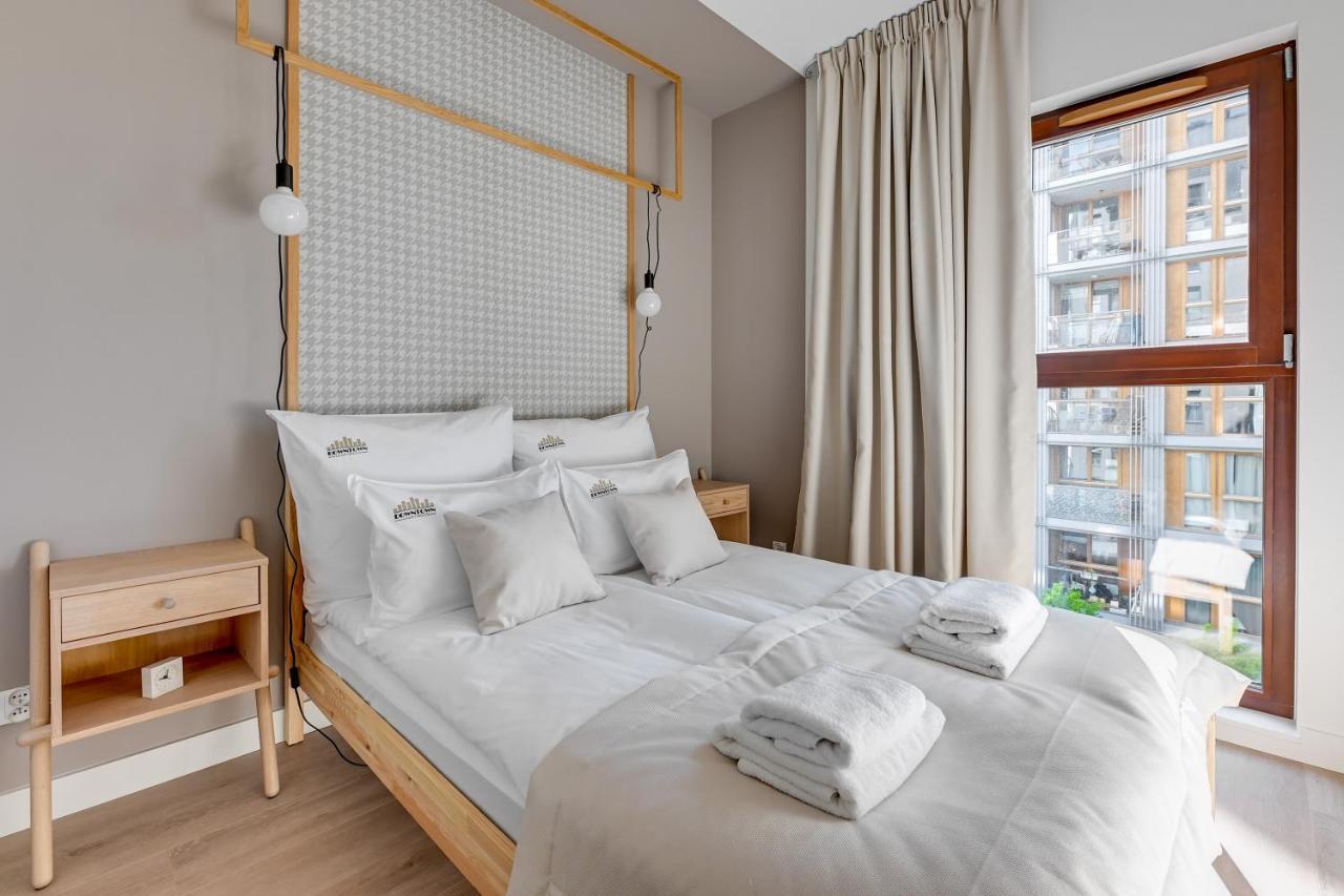Aura III Apartments & Free Parking By Downtown Apartments Γκντανσκ Εξωτερικό φωτογραφία