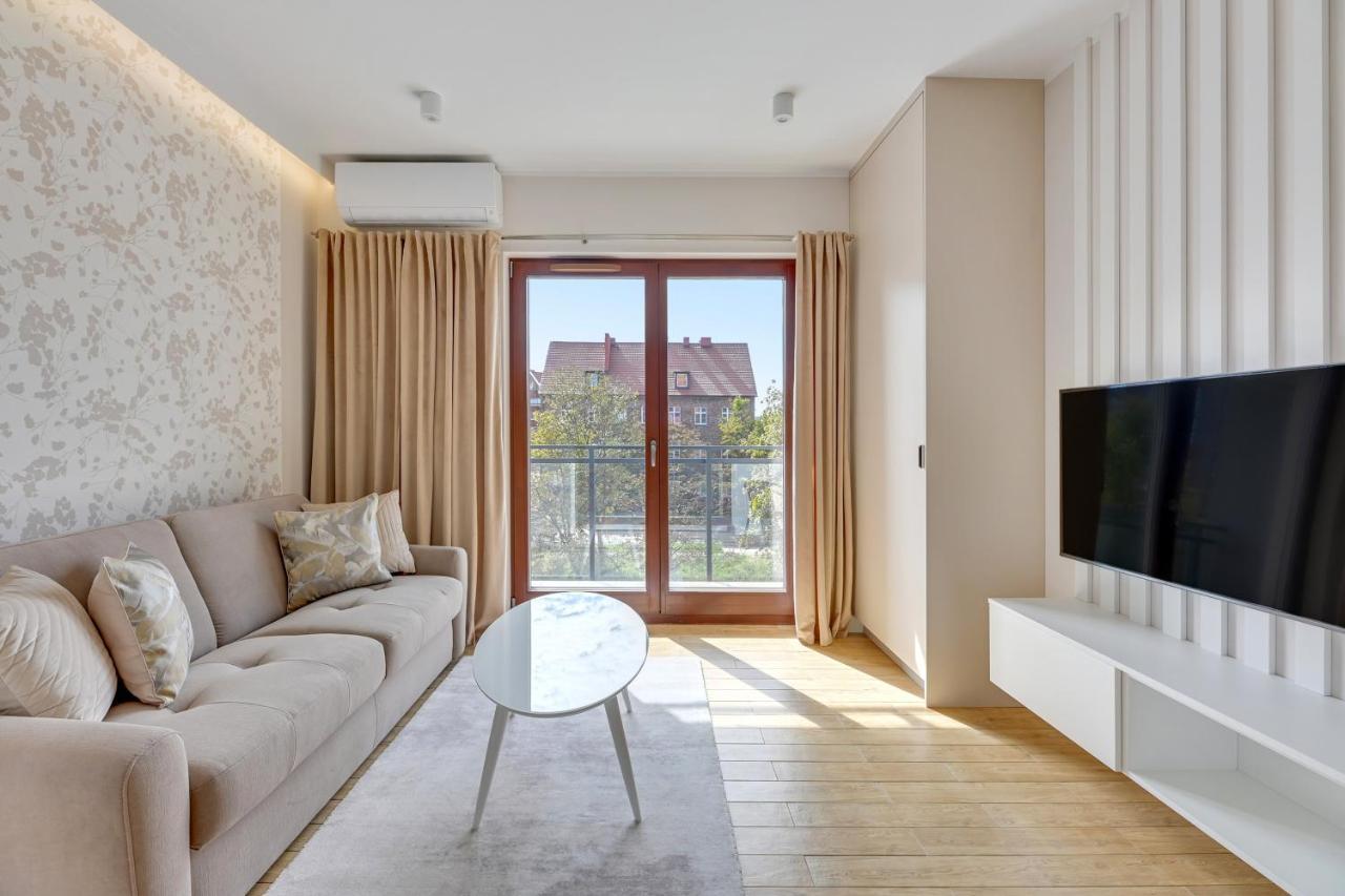Aura III Apartments & Free Parking By Downtown Apartments Γκντανσκ Εξωτερικό φωτογραφία
