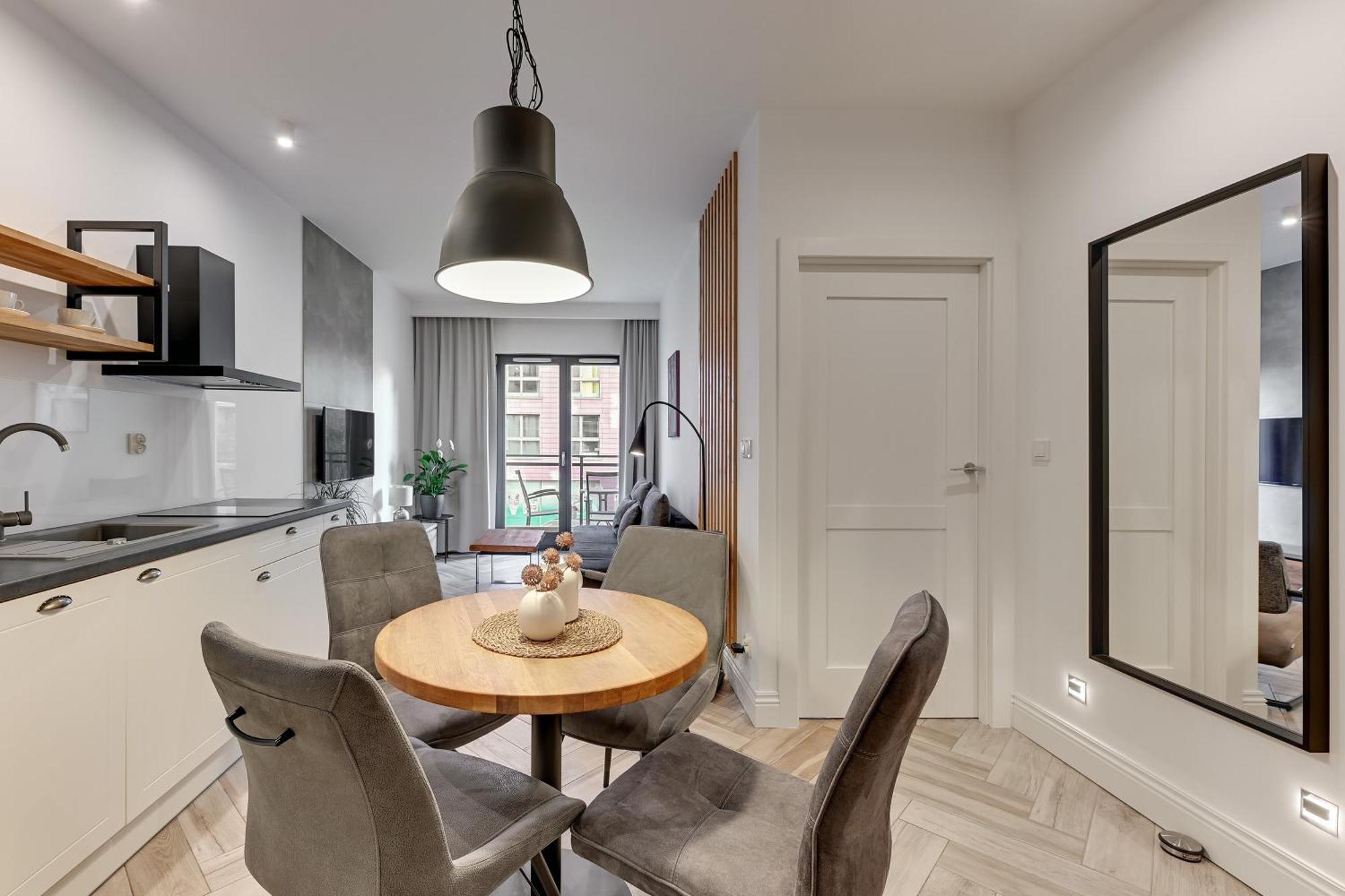 Aura III Apartments & Free Parking By Downtown Apartments Γκντανσκ Δωμάτιο φωτογραφία